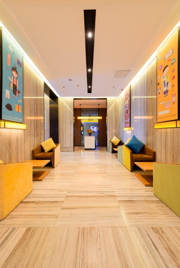 Iu Hotel Shenyang Railway Station Sk Transfer Center المظهر الخارجي الصورة