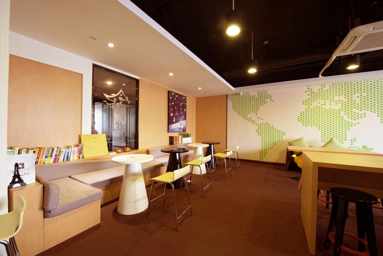 Iu Hotel Shenyang Railway Station Sk Transfer Center المظهر الخارجي الصورة